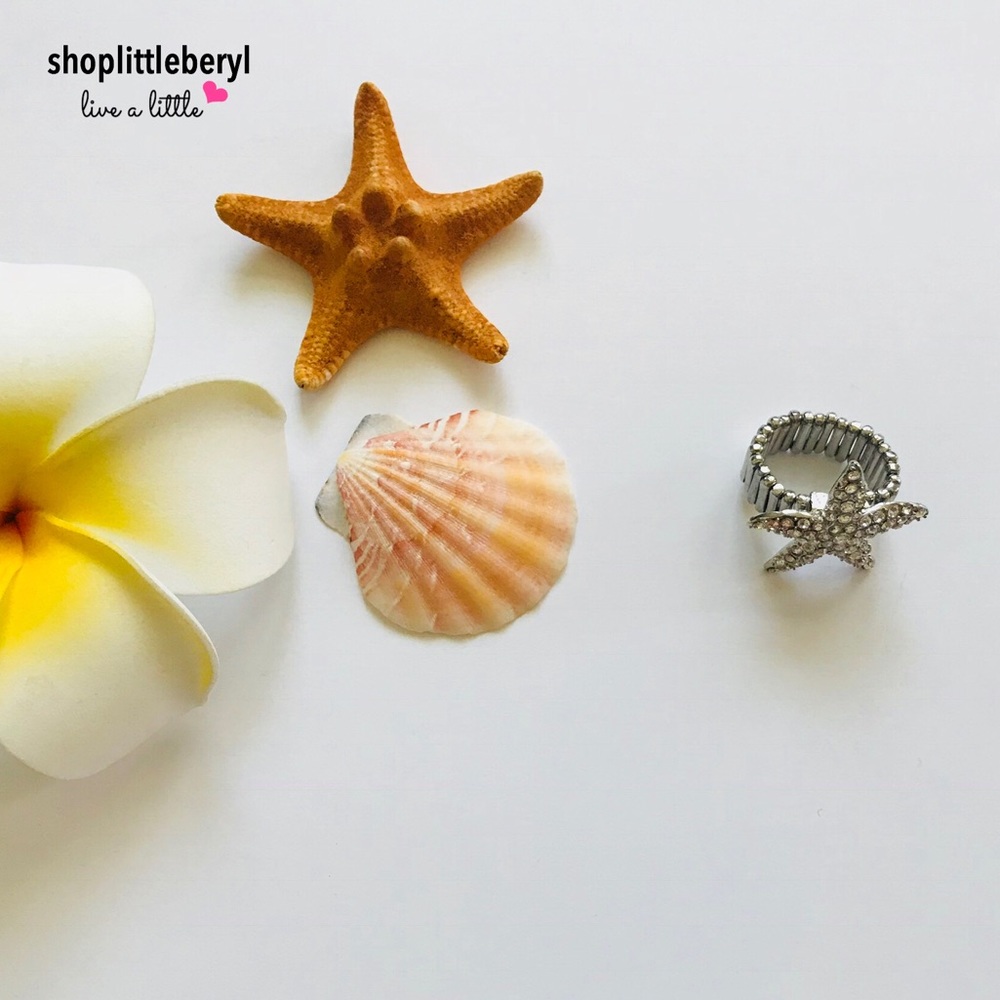 Silver Starfish Stretch Ring - image 1